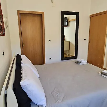 Soavis Flat & Garden شقة