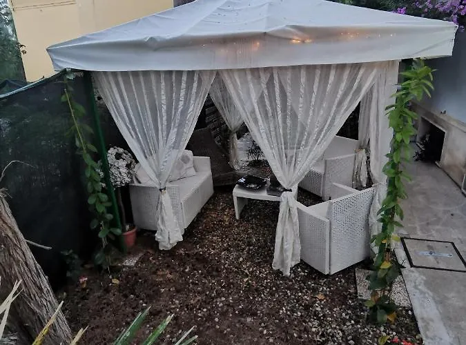 Soavis Flat & Garden Apartment